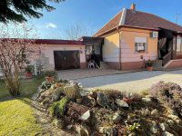 Eladó családi ház