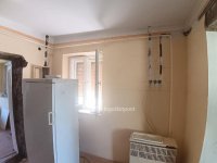 Eladó családi ház, Tiszapüspökin 9.9 M Ft, 2 szobás