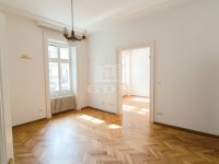 Eladó téglalakás, Budapesten, V. kerületben 139.9 M Ft, 2 szobás