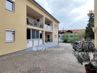 Eladó téglalakás, Sümegen 49.9 M Ft, 3 szobás