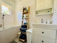 Eladó családi ház, Balatonalmádiban 99.9 M Ft, 4+1 szobás