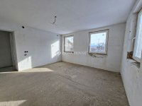 Eladó családi ház, Tóalmáson 60 M Ft, 12 szobás