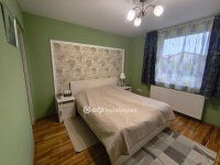 Eladó családi ház, Velencén 220 M Ft, 4 szobás