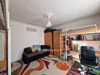 Eladó téglalakás, II. kerületben 235 M Ft, 3 szobás