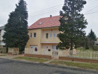 Eladó családi ház