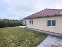 Eladó ikerház, Halásztelken 154 M Ft, 4 szobás