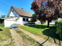 Eladó családi ház