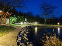 Eladó üzlethelyiség