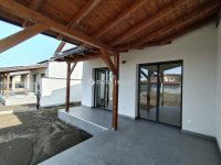 Eladó ikerház, Szegeden 170 M Ft, 6 szobás / költözzbe.hu