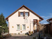 Eladó családi ház, Pécsett 78.9 M Ft, 6 szobás