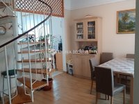 Eladó családi ház, Szentmártonkátán 77 M Ft, 6 szobás