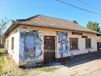 Eladó családi ház, Békésen 14 M Ft, 1 szobás