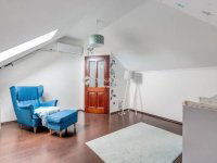 Eladó családi ház, Dabason 249 M Ft, 8 szobás