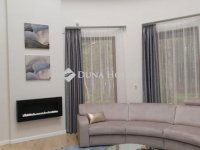 Eladó családi ház, Kecskeméten 379 M Ft, 10 szobás