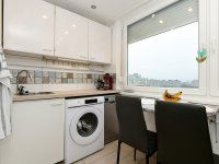 Eladó panellakás, III. kerületben, Raktár utcában 69.9 M Ft