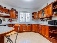 Eladó családi ház, II. kerületben 480 M Ft, 8 szobás