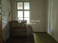 Eladó családi ház, XX. kerületben 84.9 M Ft, 8 szobás