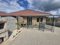 Eladó ikerház, Aszódon 135.7 M Ft, 5 szobás