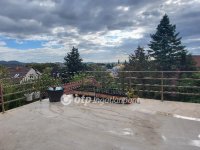 Eladó családi ház, Budakeszin 174.7 M Ft, 9 szobás