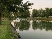 Eladó családi ház, Császártöltésen 187 M Ft, 4 szobás