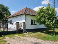 Eladó családi ház, Bernecebarátiban 35.5 M Ft, 4 szobás