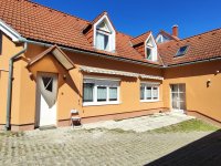 Eladó családi ház, Szekszárdon, Ezerjó utcában 89.9 M Ft
