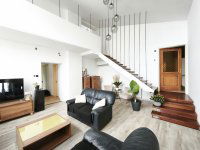 Eladó családi ház, Vonyarcvashegyen 149.9 M Ft, 4+4 szobás