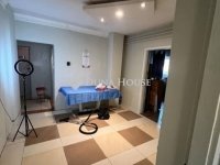 Eladó családi ház, Ócsán 79.5 M Ft, 7 szobás