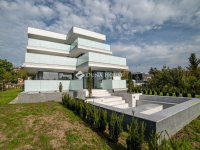 Eladó téglalakás, XI. kerületben 275 M Ft, 4 szobás