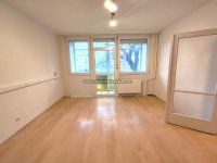 Eladó panellakás, Budapesten, X. kerületben, Hungária körúton