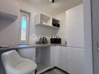 Eladó családi ház, Vecsésen 105 M Ft, 4 szobás