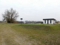 Eladó családi ház, Kecskeméten 250 M Ft, 2 szobás