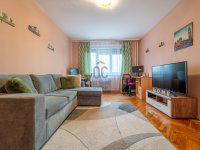 Eladó panellakás, Szegeden 49.9 M Ft, 3 szobás