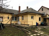 Eladó családi ház, Veszprémben 150 M Ft, 2+2 szobás
