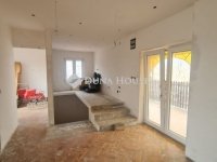 Eladó családi ház, XX. kerületben 126.5 M Ft, 6 szobás