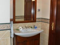 Eladó családi ház, Szombathelyen 298 M Ft, 10 szobás