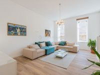 Eladó téglalakás, VI. kerületben 145 M Ft, 3 szobás