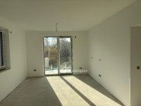 Eladó téglalakás, Balatonakarattyán 131.9 M Ft, 4 szobás