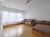 Eladó téglalakás, Dombóváron 25 M Ft, 2 szobás