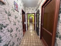 Eladó családi ház, Szegeden 199 M Ft, 7 szobás