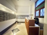 Eladó téglalakás, VI. kerületben 183 M Ft, 3 szobás