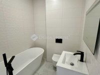 Eladó téglalakás, V. kerületben 181 M Ft, 4 szobás