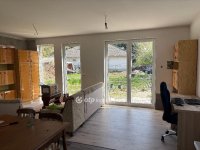 Eladó családi ház, Szigetszentmártonban 89.9 M Ft, 5+2 szobás