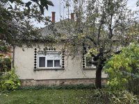 Eladó családi ház, Székesfehérvárott 40 M Ft, 3 szobás