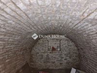 Eladó családi ház, Tolnanémedin 9 M Ft, 2 szobás