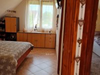 Eladó családi ház, Veszprémben 149.9 M Ft, 8+2 szobás