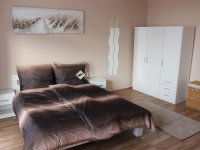 Eladó téglalakás, Makón 39.99 M Ft, 1 szobás