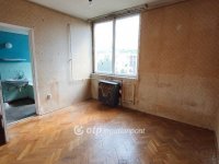Eladó téglalakás, Egerben 29 M Ft, 2 szobás