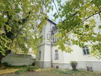 Eladó téglalakás, VI. kerületben 94 M Ft, 2 szobás