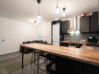 Eladó családi ház, Kecskéden 159 M Ft, 6 szobás